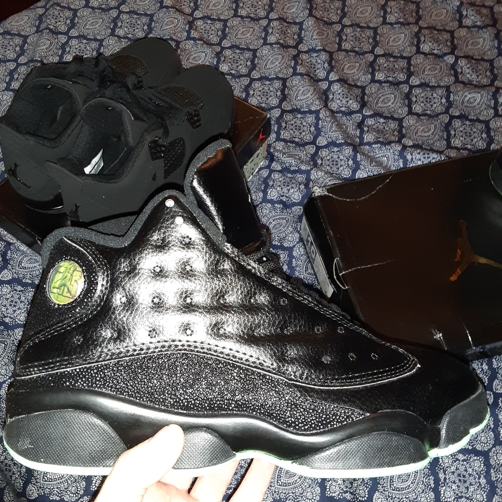 Nike air jordan 13 retro brand new never worn zize